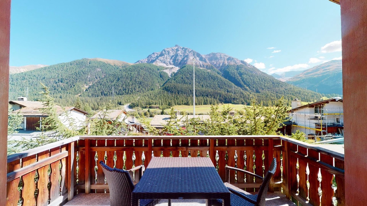 Photo of Outdoor in Madulain