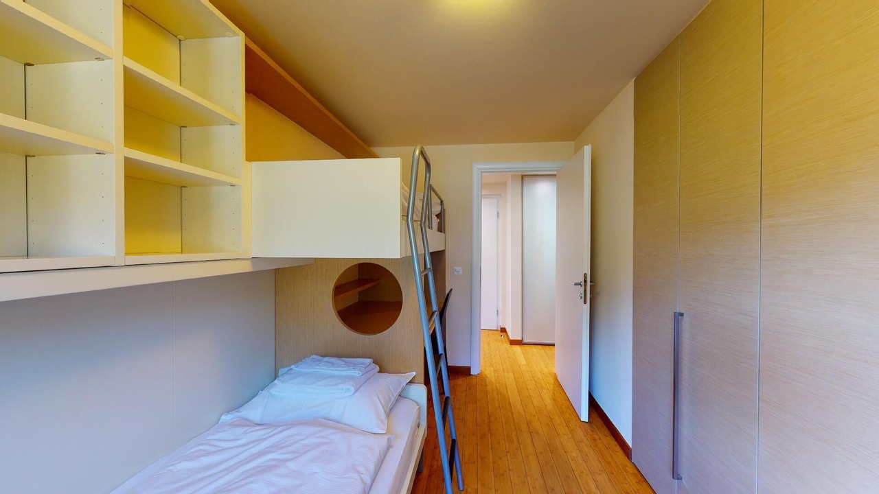 Photo of Bedroom in Madulain