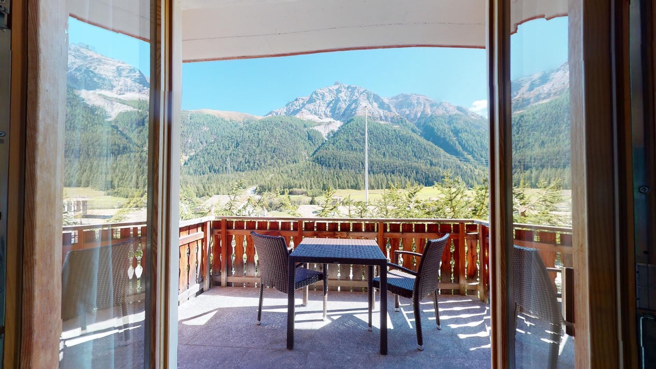 Photo of Outdoor in Madulain