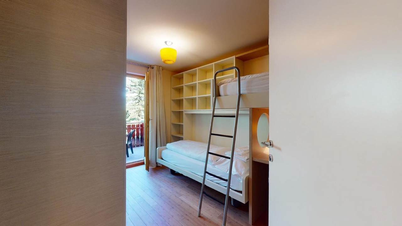 Photo of Bedroom in Madulain
