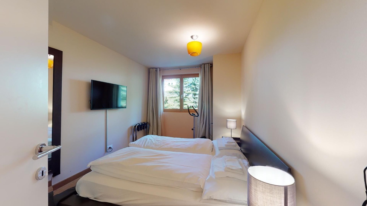 Photo of Bedroom in Madulain
