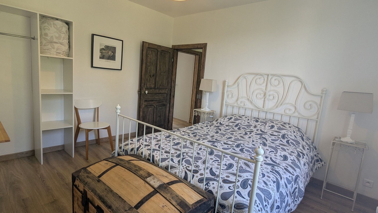 Photo of Bedroom in Virecourt