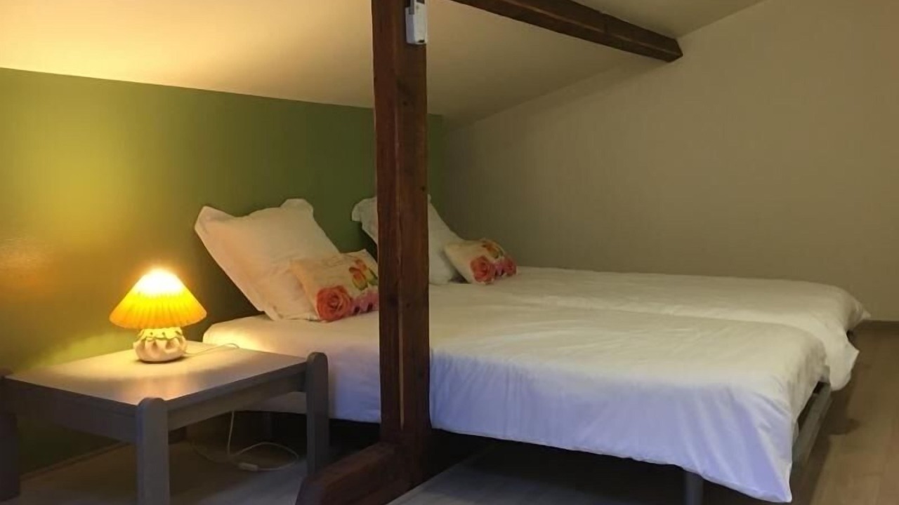 Photo of Bedroom in Toul