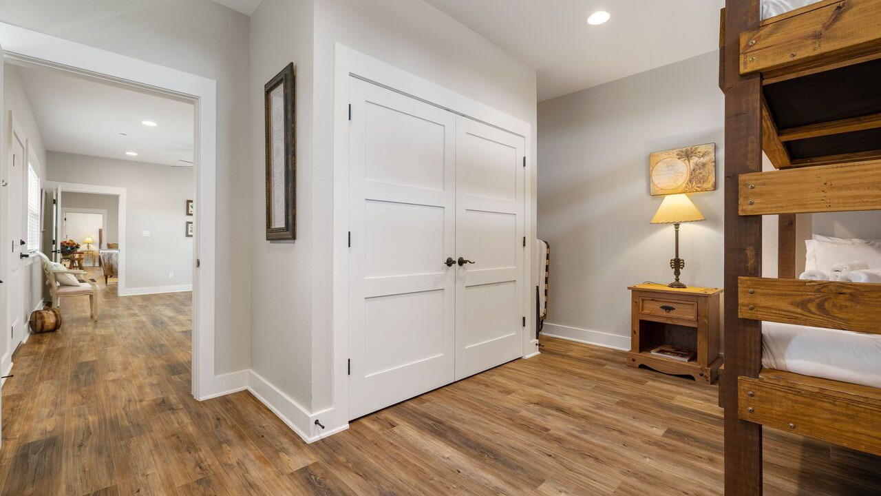 Photo of Bedroom in Round Mountain