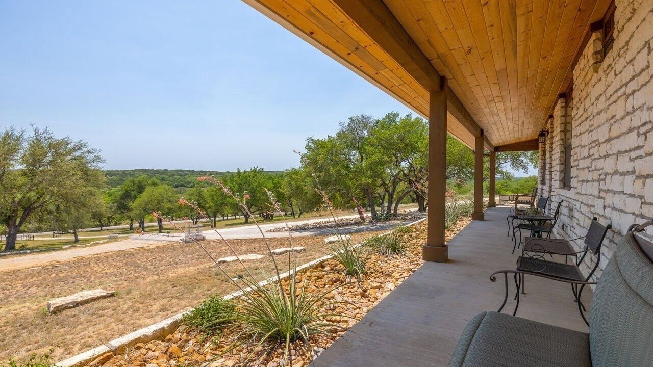 Photo of Outdoor in Round Mountain