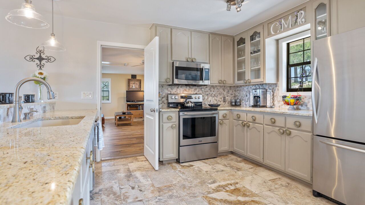 Photo of Kitchen in Round Mountain