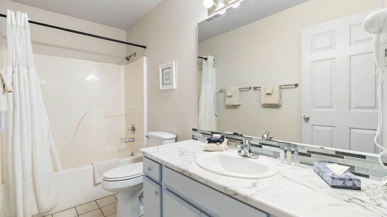 Photo of Bathroom in Table Rock