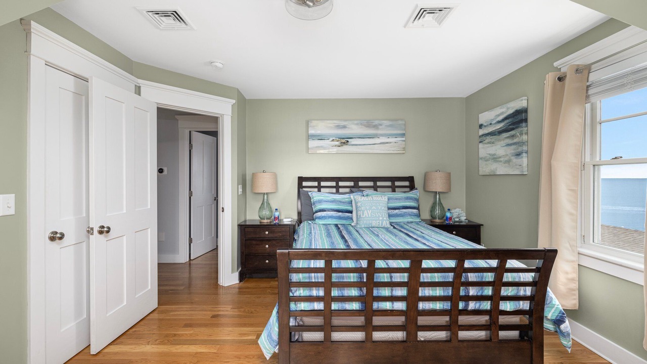 Photo of Bedroom in Matunuck