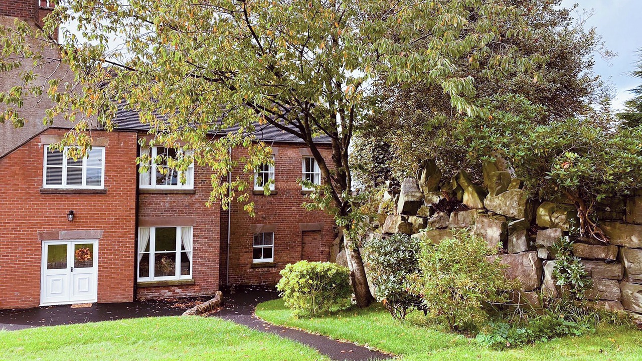 Photo of Outdoor in Leek