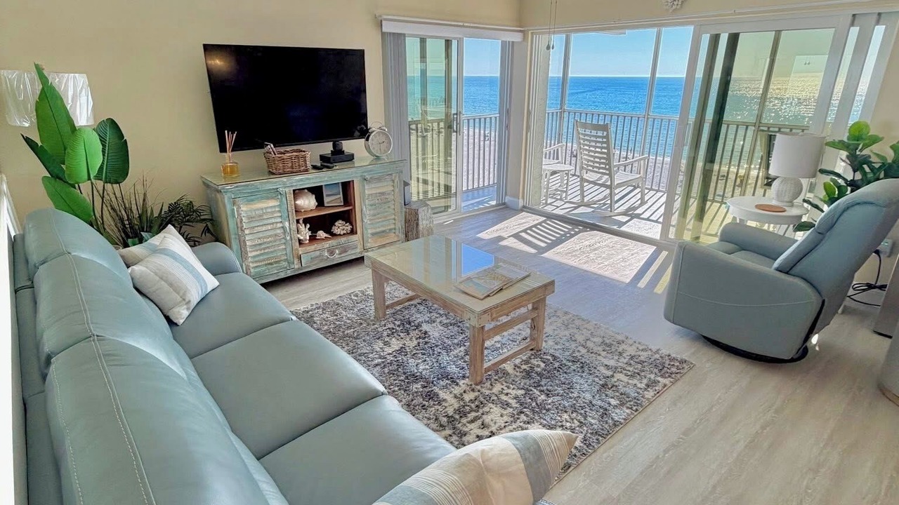 Photo of Livingroom in Siesta Key
