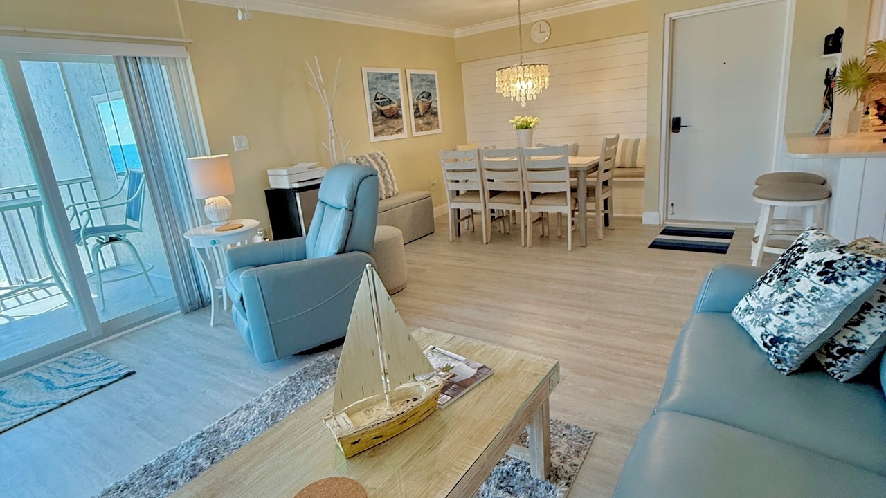 Photo of Livingroom in Siesta Key