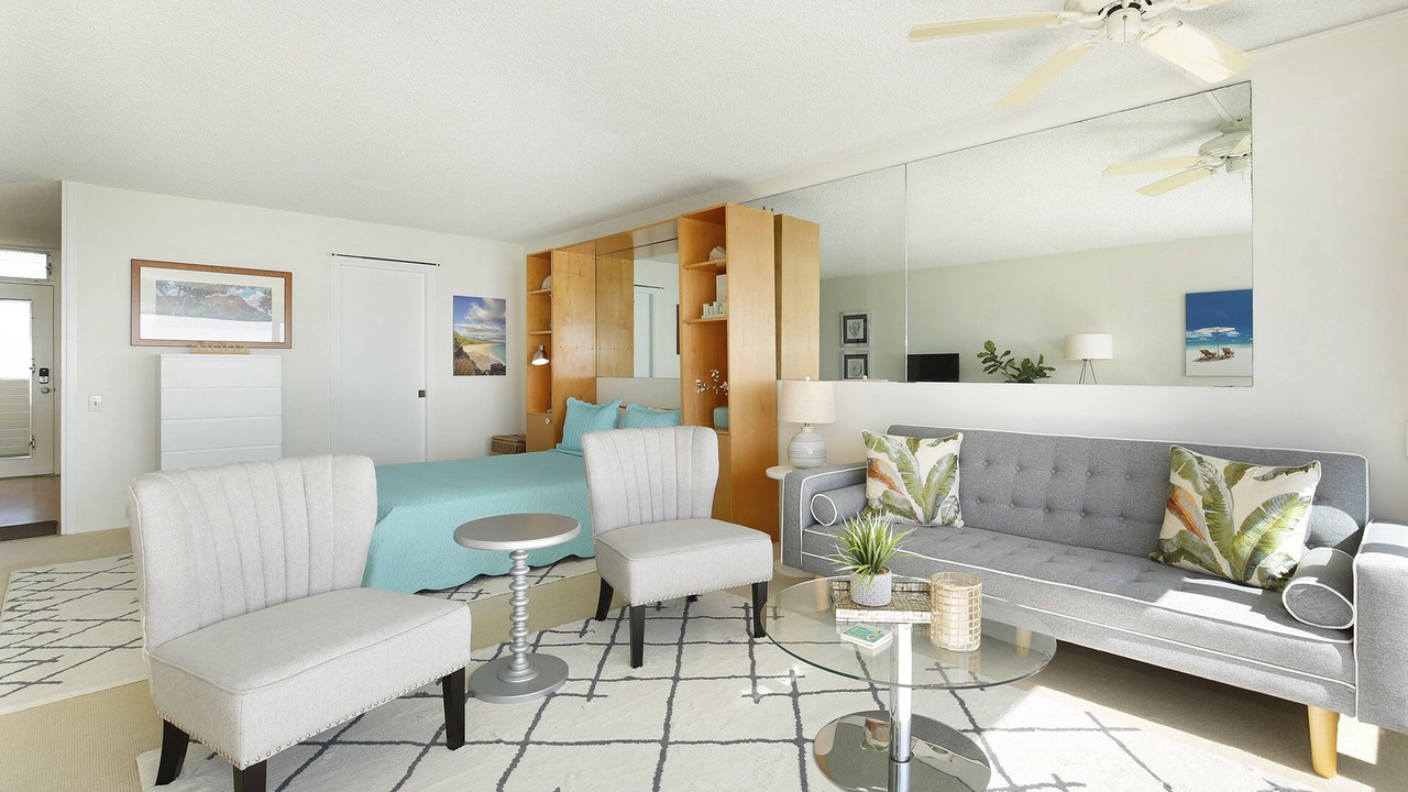 Photo of Livingroom in Diamond Head - Kapahulu - St. Louis