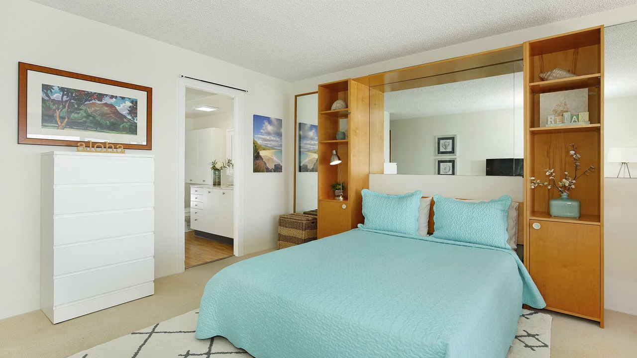 Photo of Bedroom in Diamond Head - Kapahulu - St. Louis