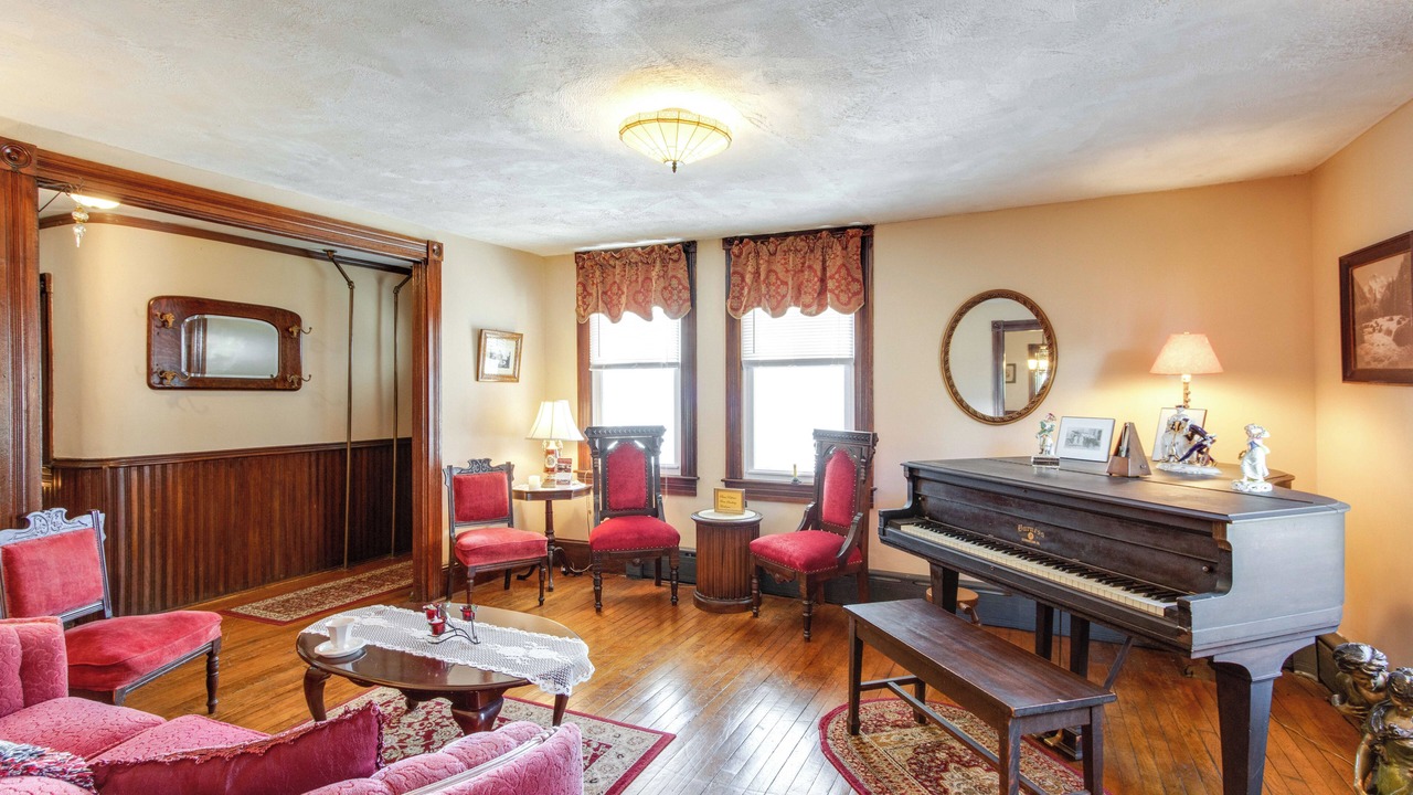 Photo of Bedroom in White Haven