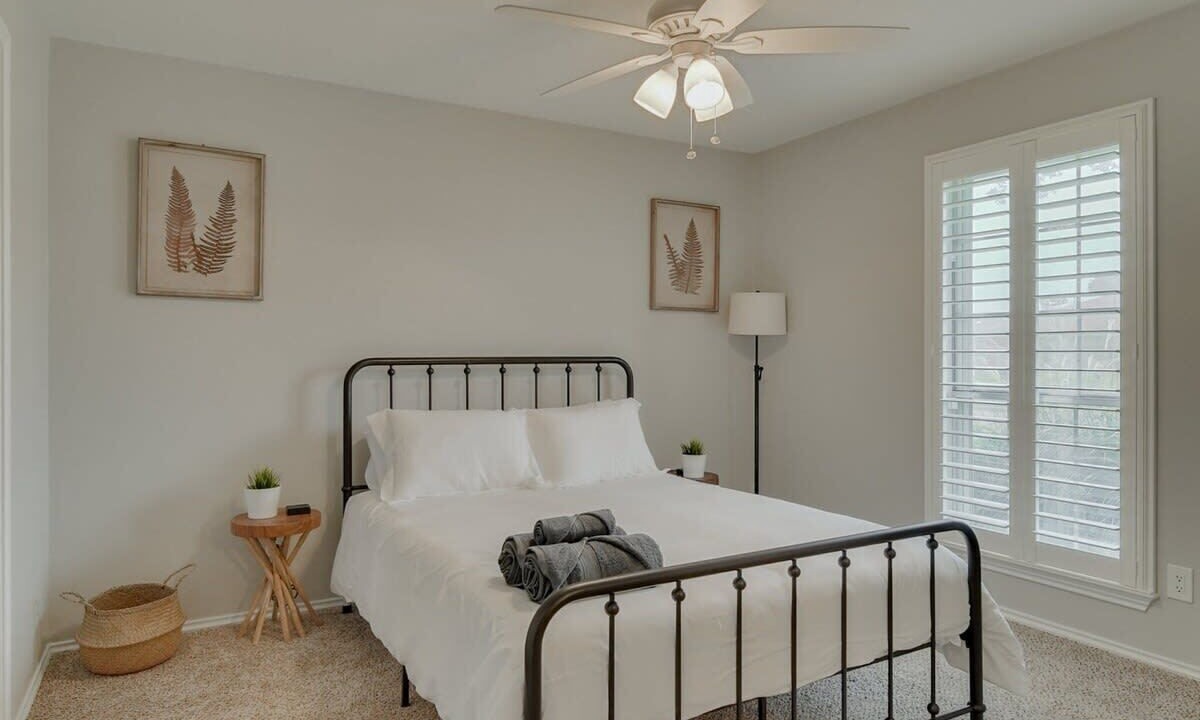 Photo of Bedroom in Buckingham