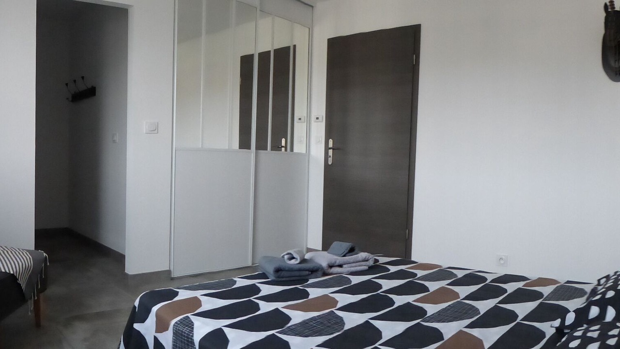 Photo of Bedroom in Saint-Paulet-de-Caisson