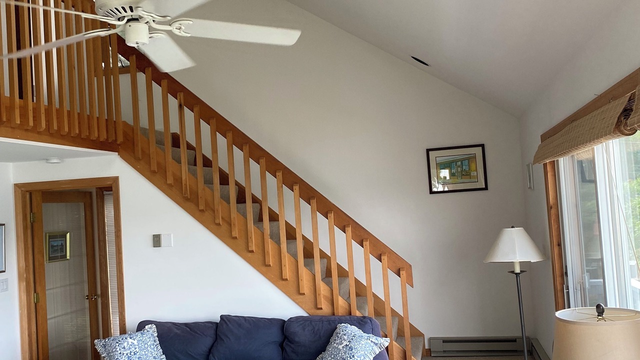 Photo of Livingroom in Peaks Island