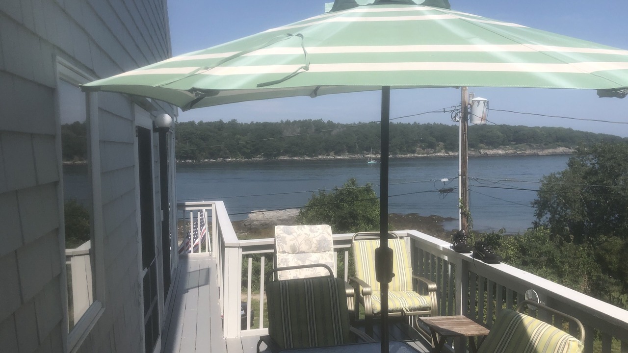 Photo of Patio Balcony in Peaks Island