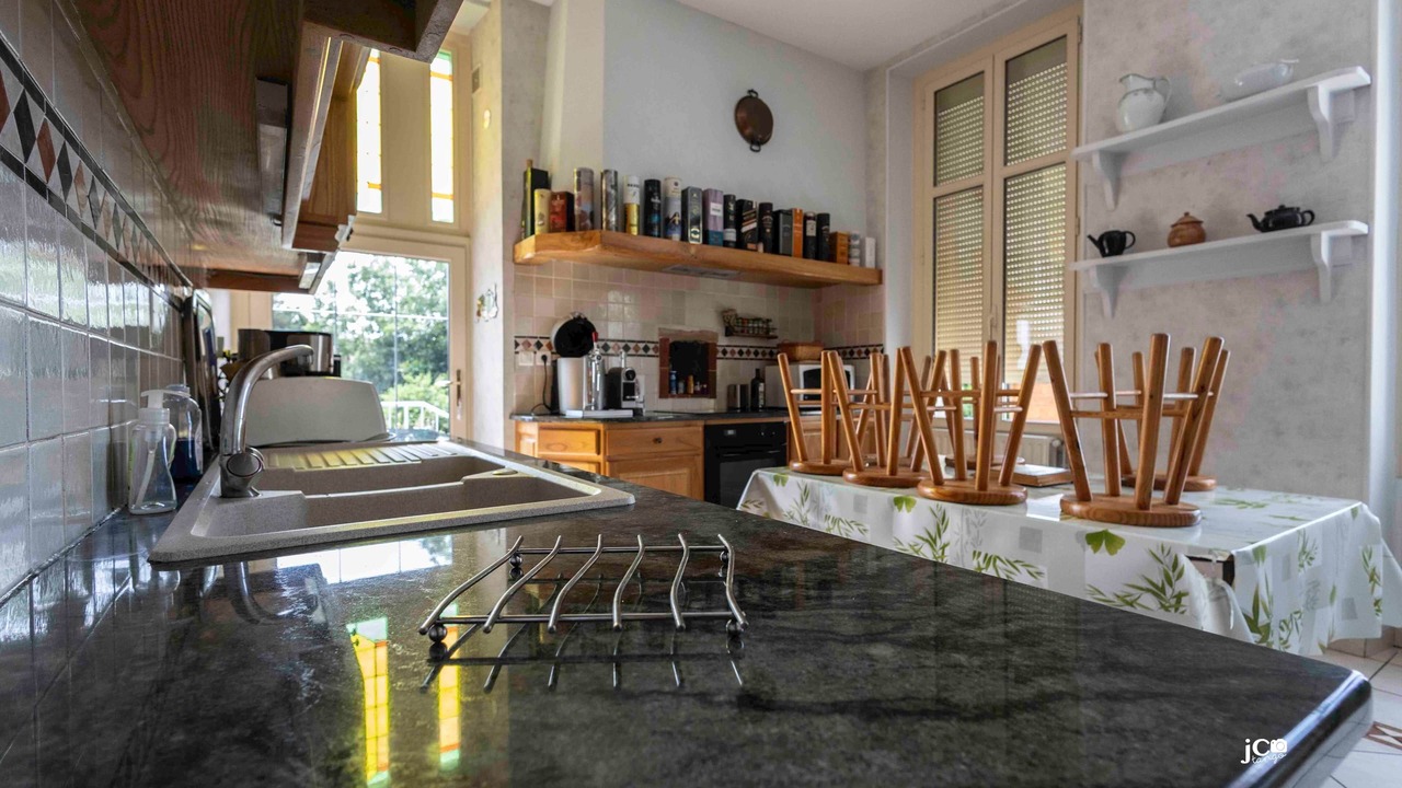 Photo of Kitchen in Pamproux