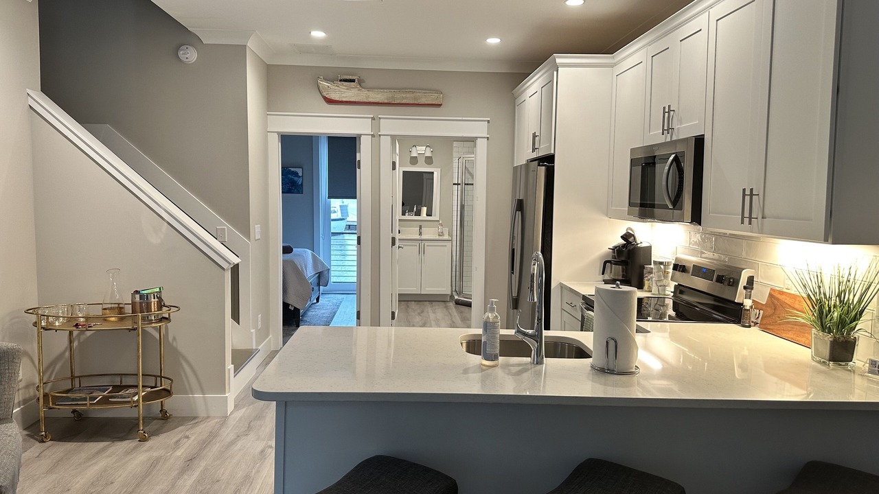 Photo of Kitchen in River District