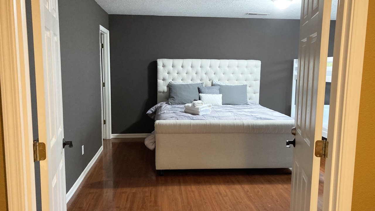 Photo of Bedroom in Independence