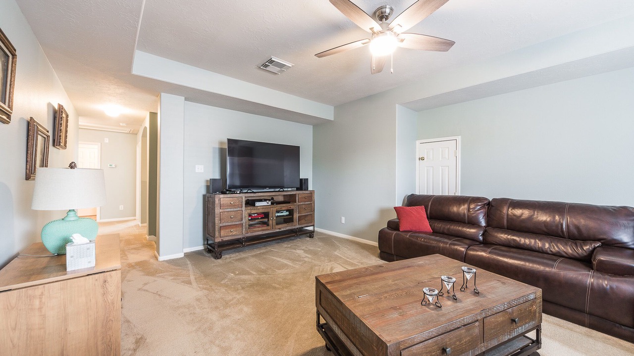 Photo of Livingroom in Manvel