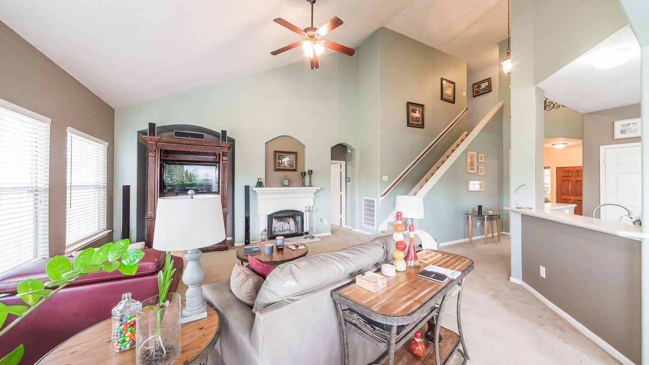 Photo of Livingroom in Manvel