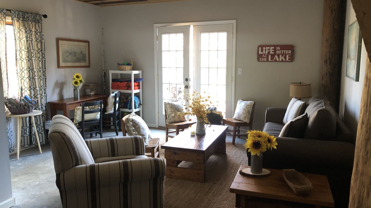 Photo of Livingroom in Thomaston