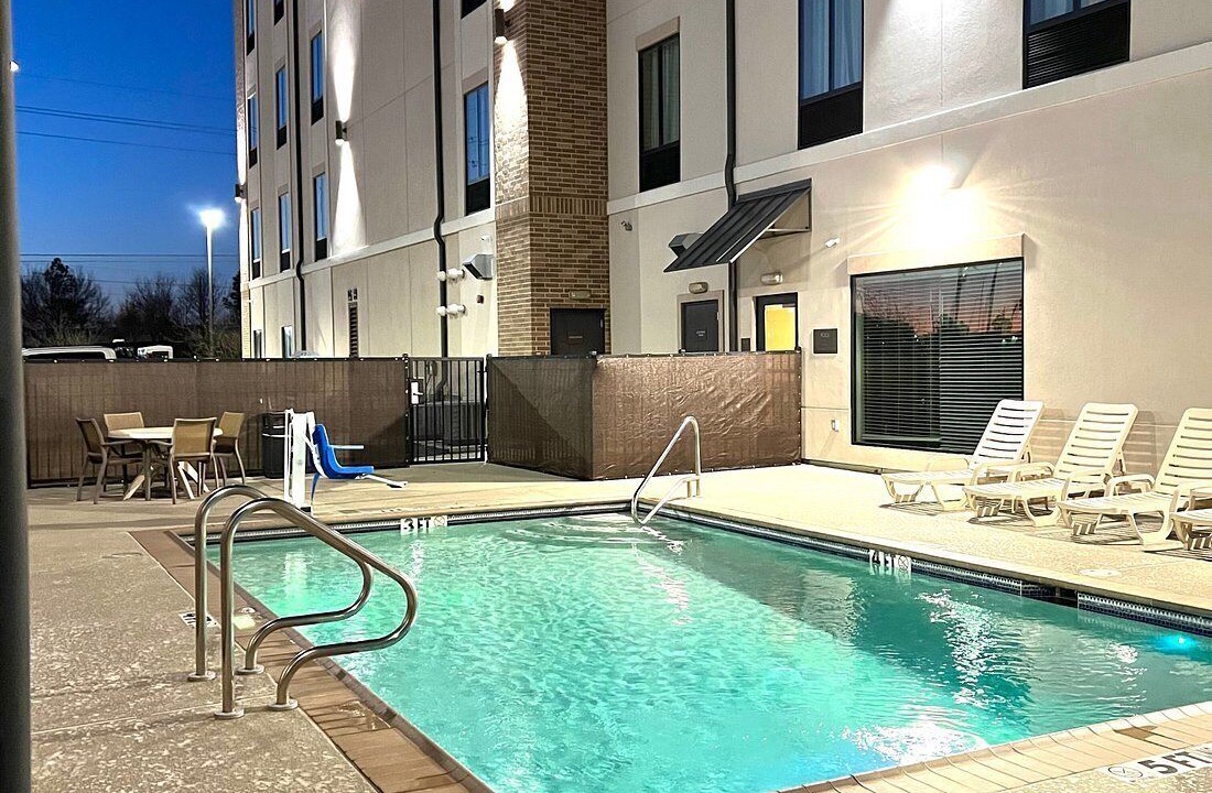 Photo of Outdoor in Barker