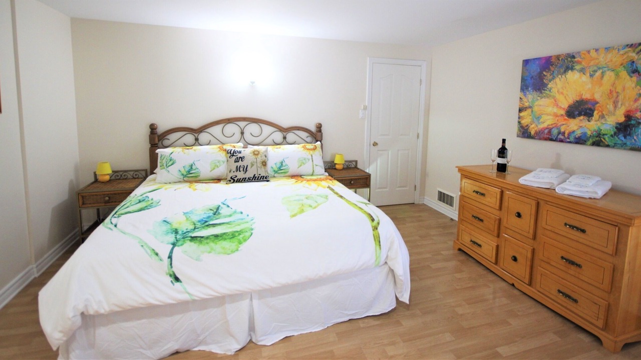 Photo of Bedroom in Val-des-Monts
