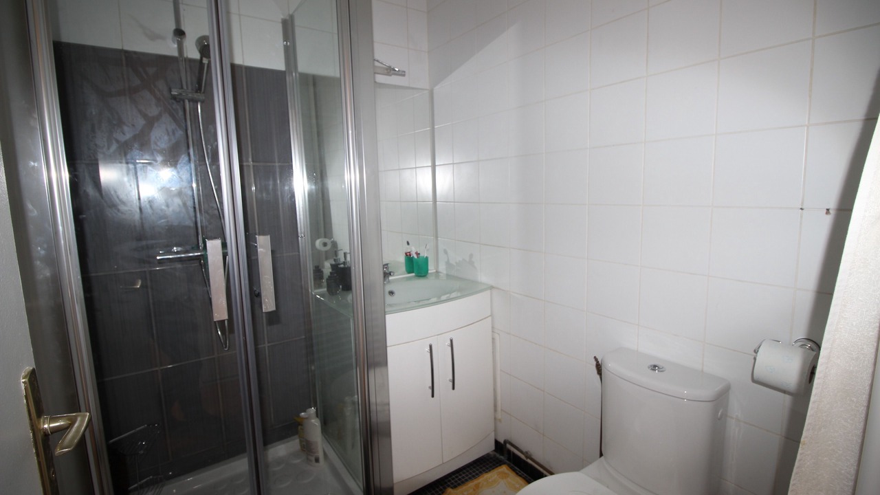 Photo of Bathroom in Croulebarbe