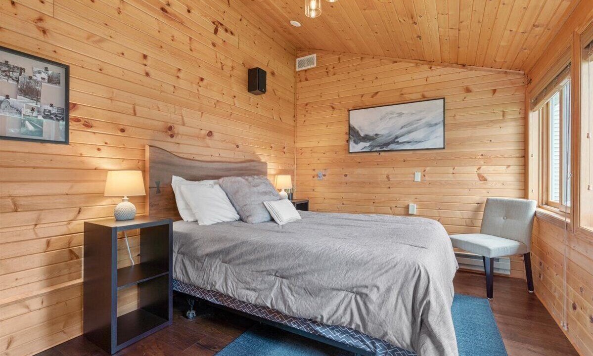 Photo of Bedroom in Garrison