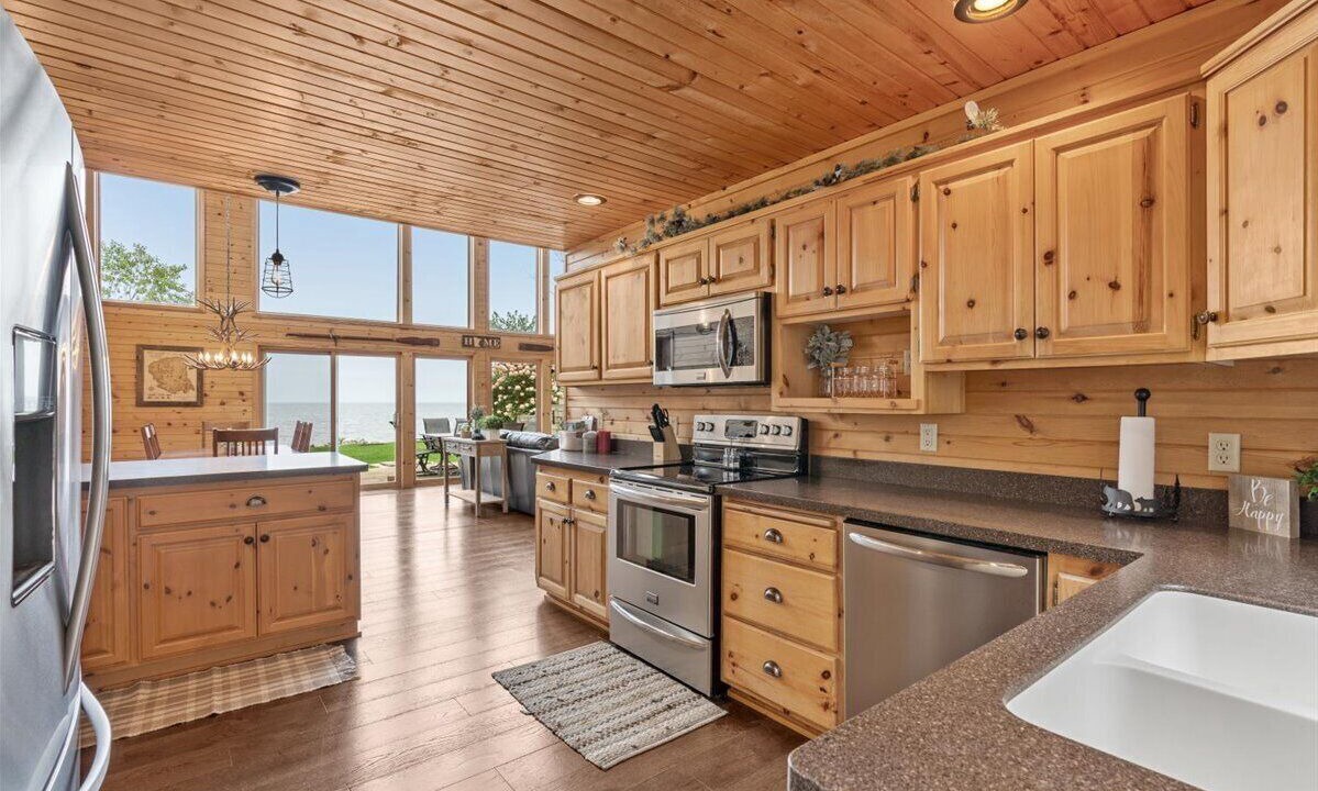 Photo of Kitchen in Garrison