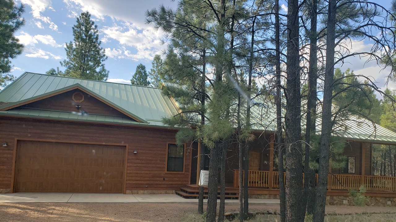 Photo of Outdoor in Mountain Pine Estates