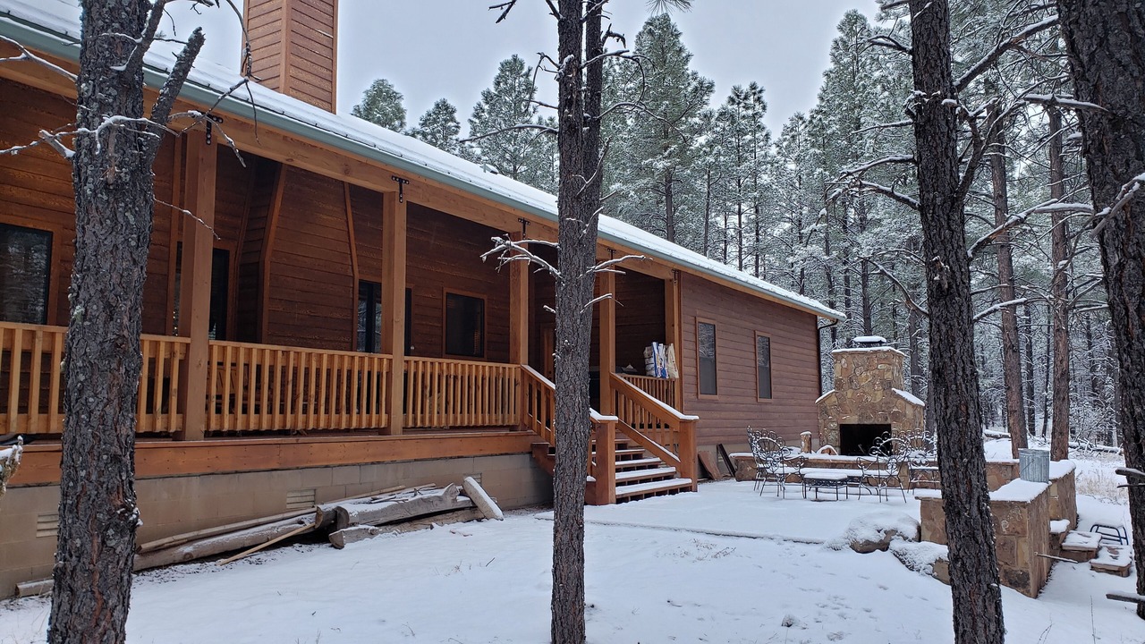Photo of Outdoor in Mountain Pine Estates