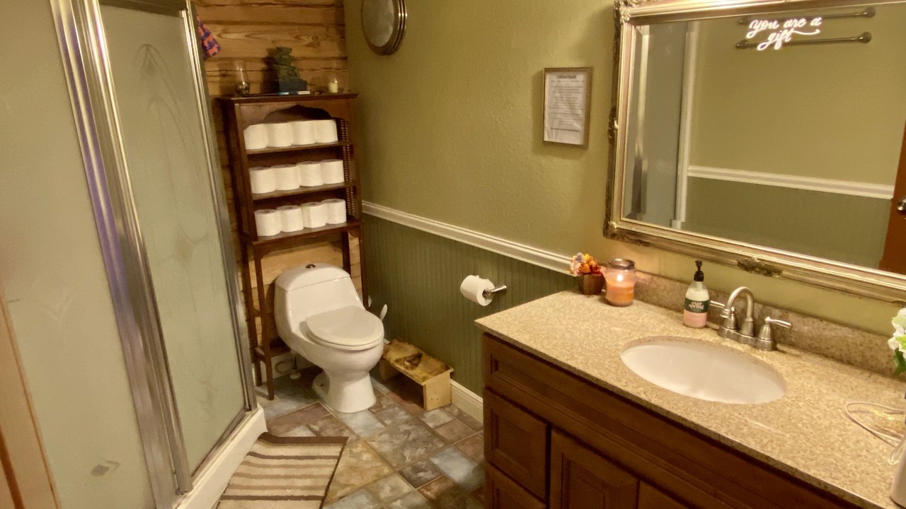 Photo of Bathroom in Montverde