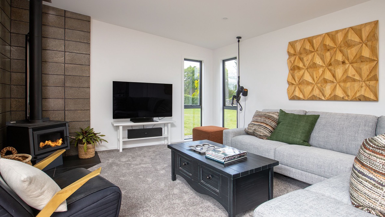 Photo of Livingroom in Masterton