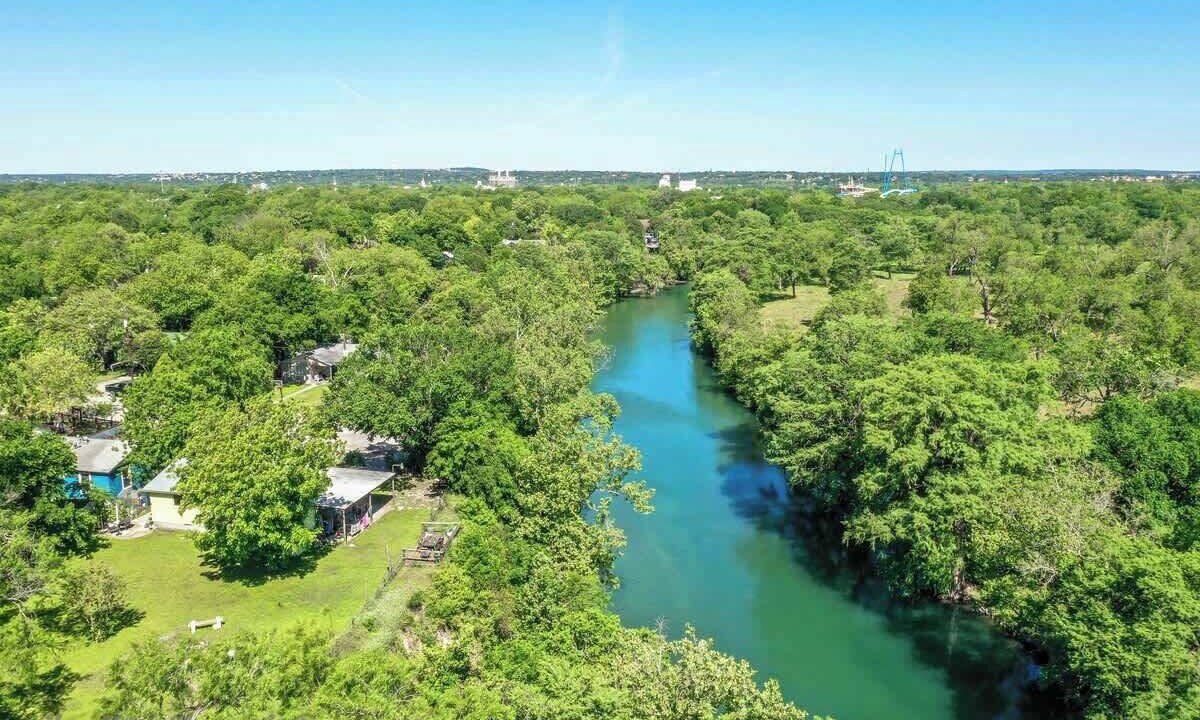 Photo of Others in New Braunfels