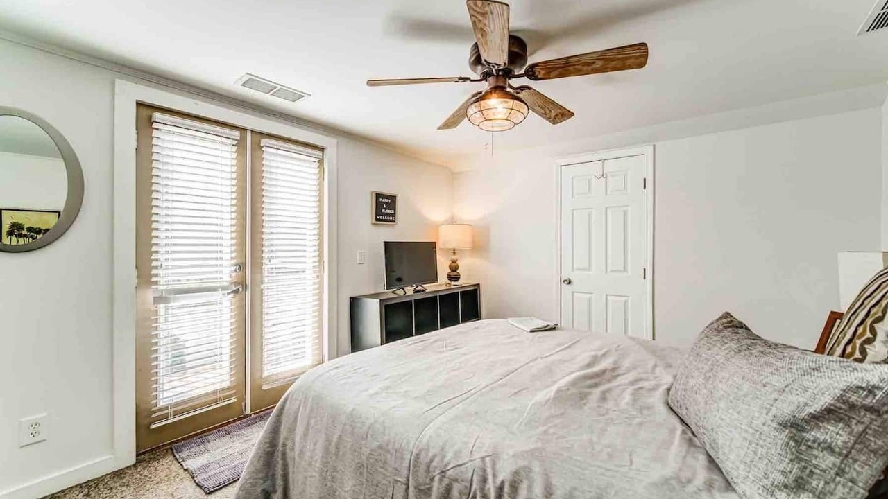 Photo of Bedroom in Canton