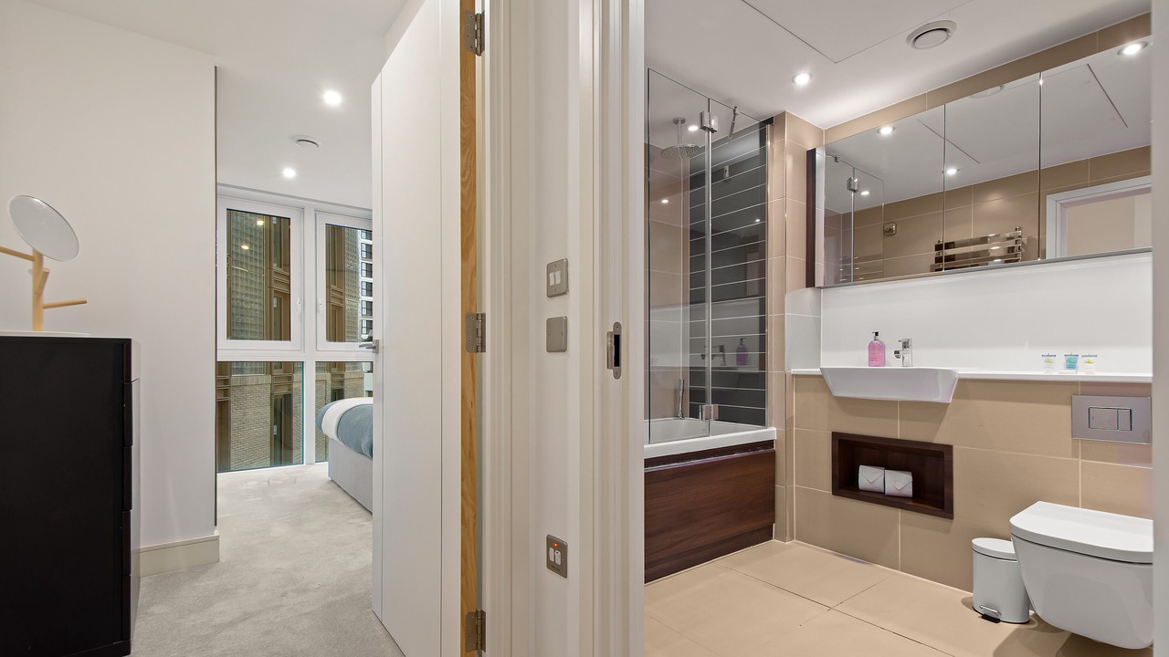 Photo of Bathroom in Whitechapel