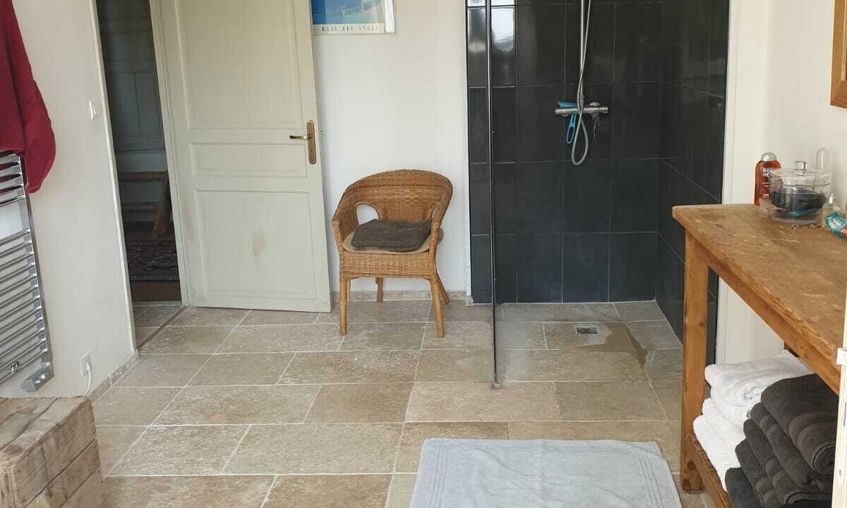 Photo of Bathroom in Cazes-Mondenard