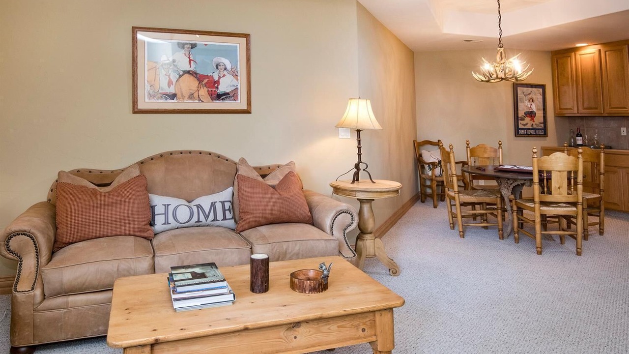 Photo of Bedroom in Edwards