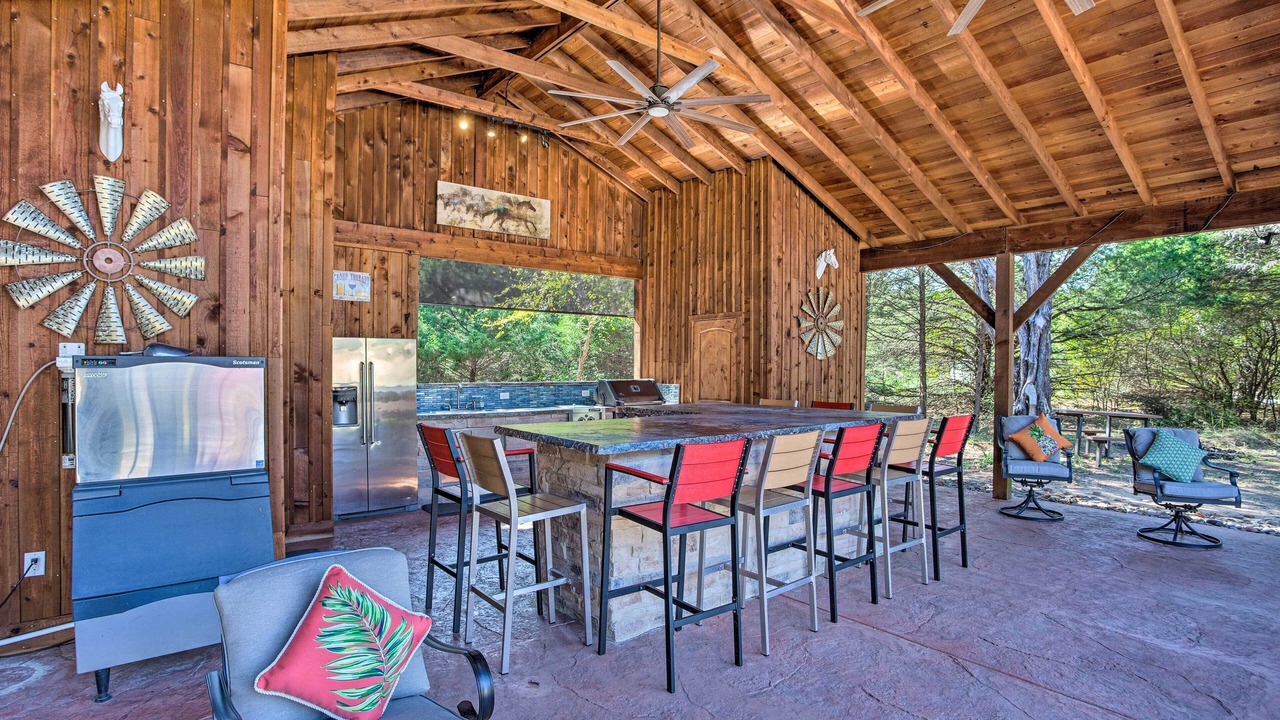 Photo of Outdoor in Elmo