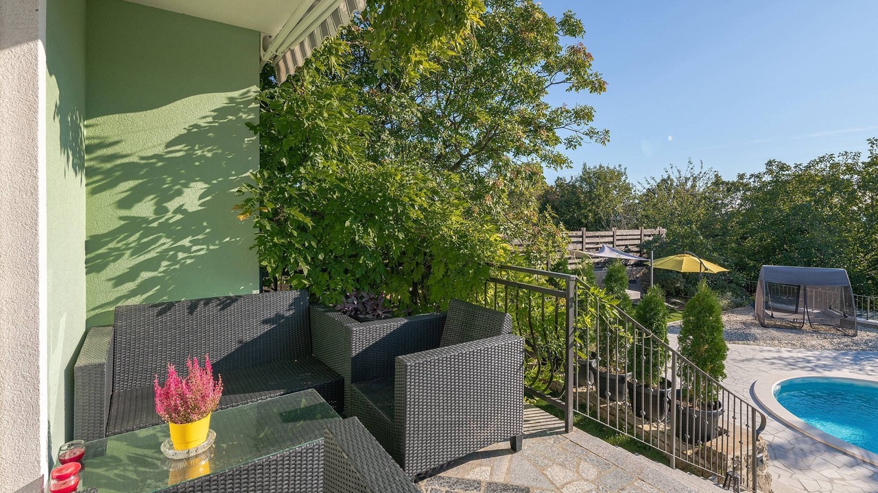 Photo of Patio Balcony in Bezjaki
