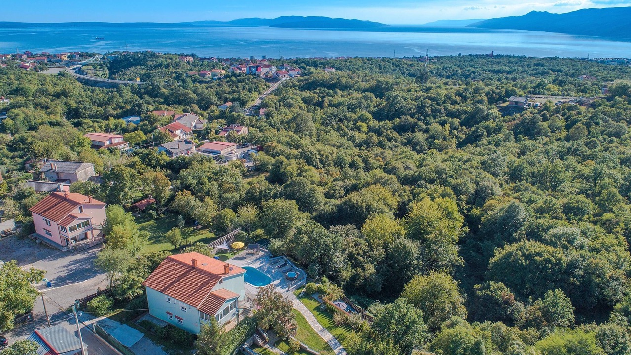 Photo of Outdoor in Bezjaki