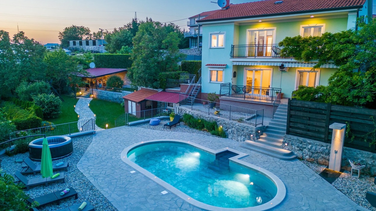 Photo of Outdoor in Bezjaki