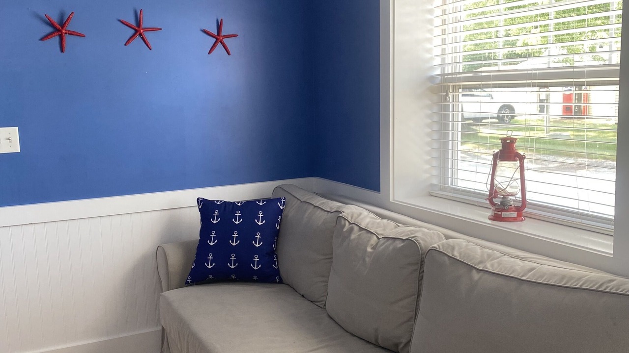 Photo of Livingroom in Monticello