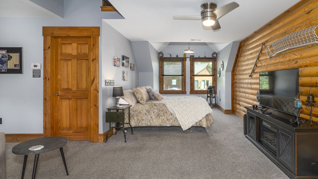 Photo of Bedroom in Roanoke