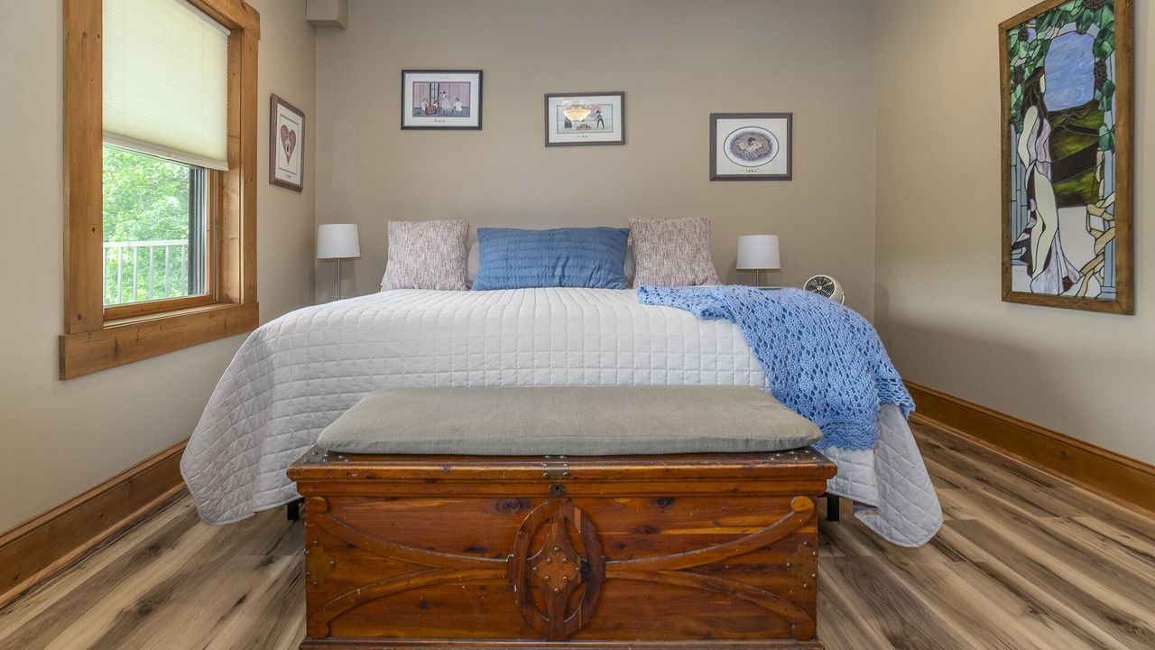 Photo of Bedroom in Roanoke