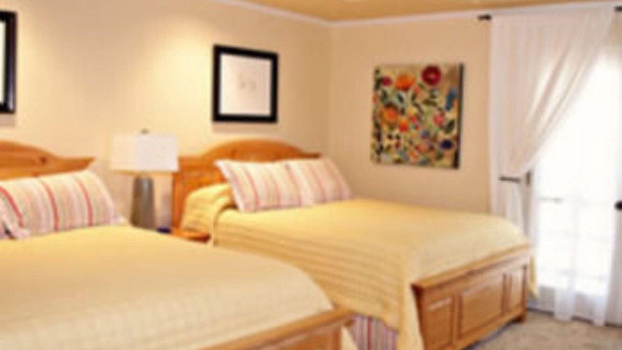Photo of Bedroom in Uvalde